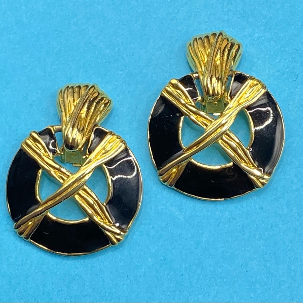 Vintage Door Knocker Gold & Black Enamel Clip-On Earrings - Picture 2 of 8
